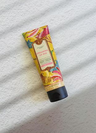 Парфумований крем для тіла dreaming of rio bath and body works