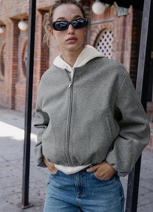Бомбер оверсайз zara