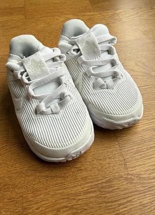 Дитячі кросівки nike 21 розмір
