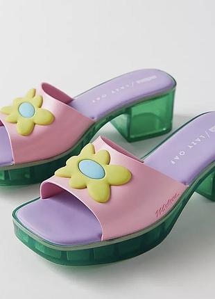 Шльопанці lazy oaf x melissa pink shape sandals