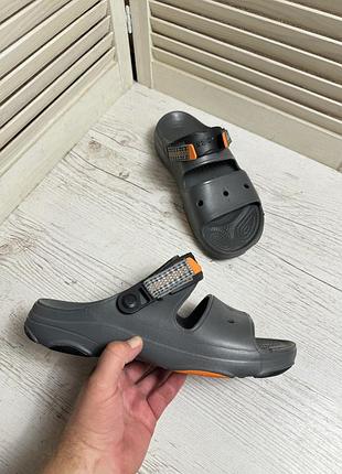 Сандалі crocs