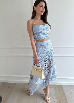 Костюм италия кружево. юбка и топ с чашкой