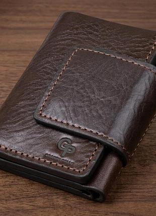 Портмоне вертикальне з хлястиком на магніті на одне відділення grande pelle 11305 коричневе