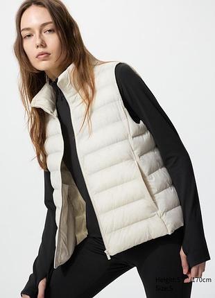 Безрукавка, жилетка uniqlo, розмір s