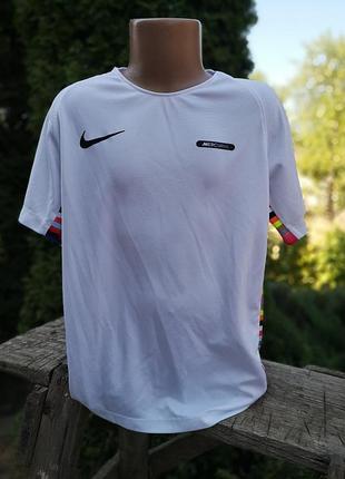 Футболка nike drifit на 8-10 лет 128 137 см