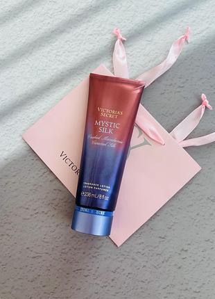 Лосьйон для тіла mystic silk victoria’s secret