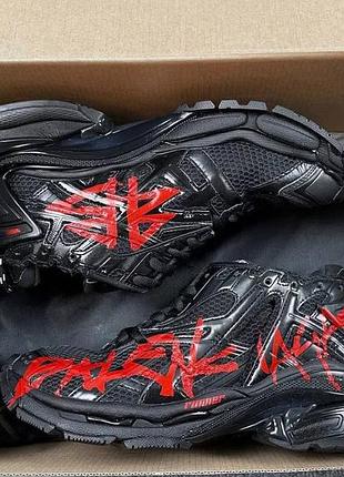 Balenciaga runner graffiti