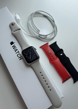 Apple watch se 40 мм у кольорі starlight,