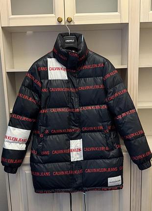 Пухова куртка calvin klein, xs