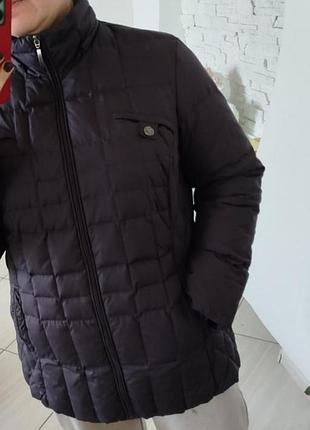 Пуховик трендовый цвет сливовый
