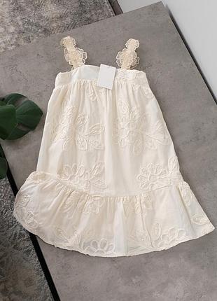 Красивий сарафан для дівчинки zara