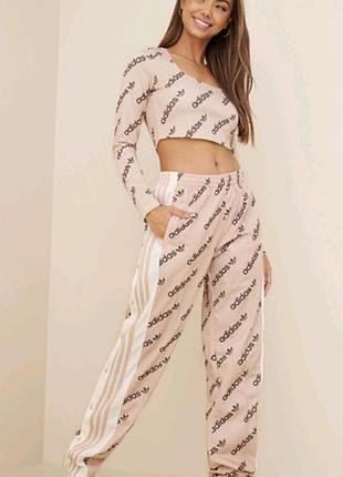 Костюм штани і топ adidas originals