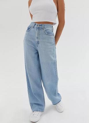 Стильні джинси levi’s high loose