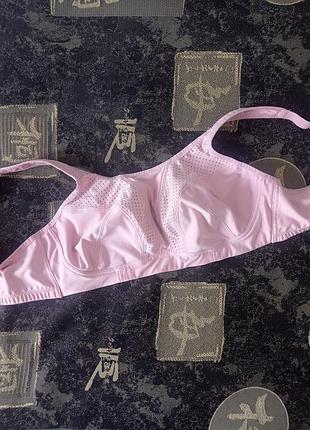Новий спортивний бюстгальтер  m& s р.38/b 85/b