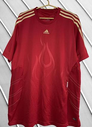 Винтажная мужская красная футболка adidas predator l 50 адидас предатор с золотыми лампасами рисунок огонь редкая 50