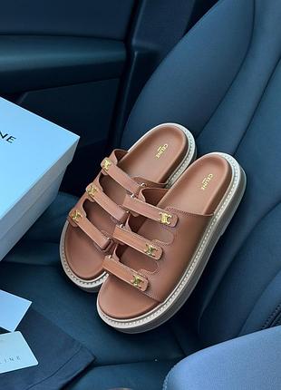 Шкіряні сандалі celine triomphe mule slide brown