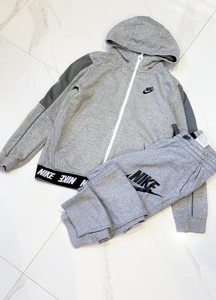 Збірний костюм nike pp 137-147