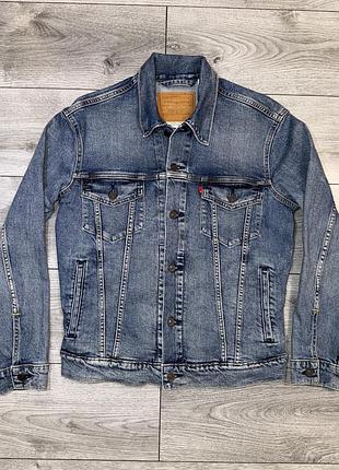 Чоловіча класична джинсова куртка levi's the trucker jacket