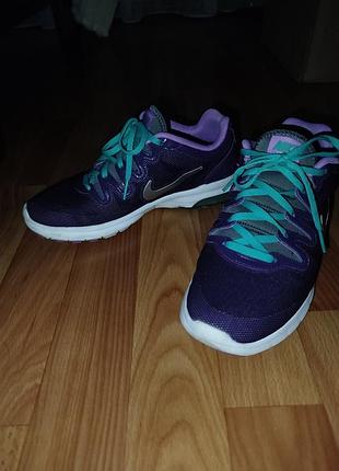 Кросівки nike, 36.5 розмір, в ідеальному стані