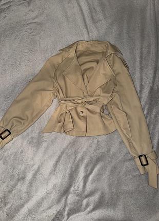 Вкорочений тренч zara
