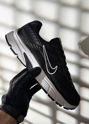 Nike initiator black white 4