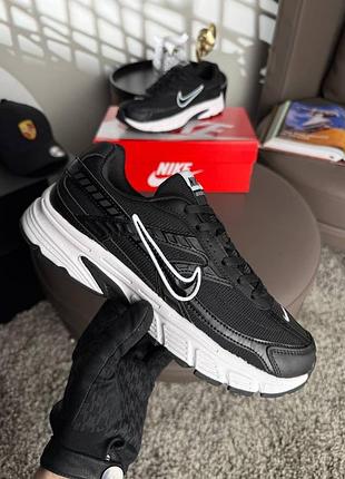 Nike initiator black white 9