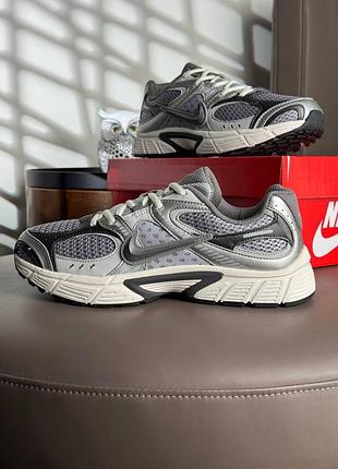 Nike v5 rnr grey metallic