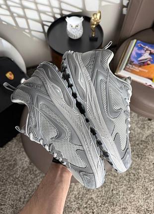 Nike zoom winflo light grey 3