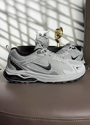 Nike zoom winflo light grey black 2