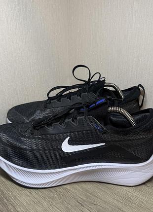 Кроссовки nike zoom fly 4