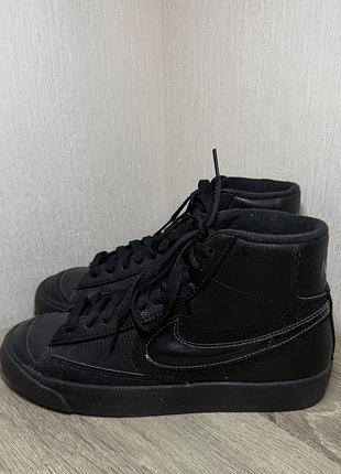 Nike blazer mid'77 'black'