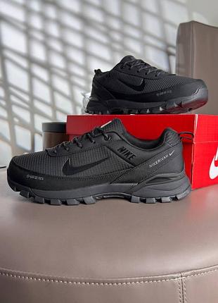 Nike rivah all black