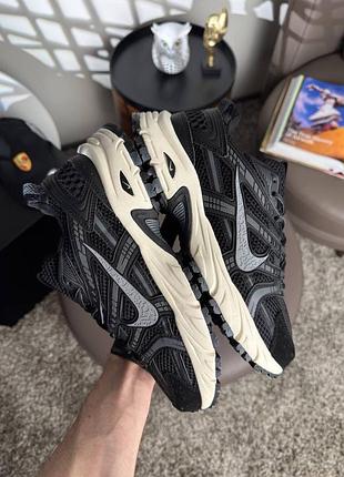 Nike v2k black beige 3