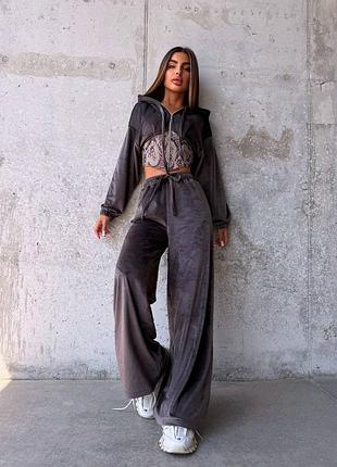 Стильный женский велюровый костюм с кружевом и корсетом s m l