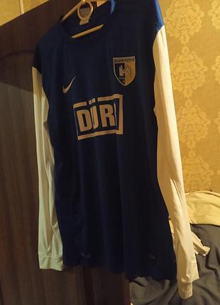 Продам футболку чоловічу