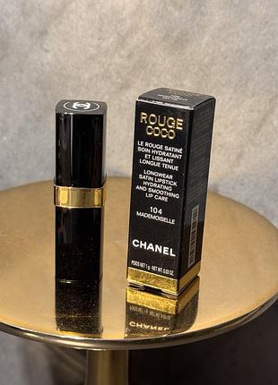 Сатинова помада для губ 104 mademoiselle chanel rouge coco