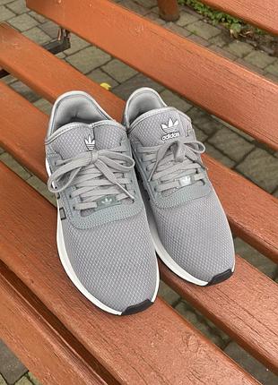Adidas кроси