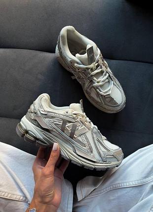Nb1906a "concrete silver metallic" 40