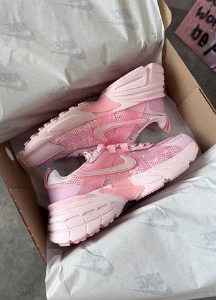 Nike runtekk v2k pink flower's