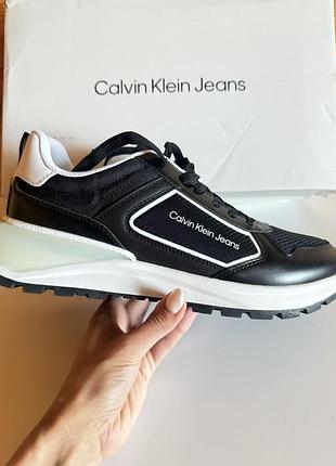 Жіночі чорні кросівки calvin klein