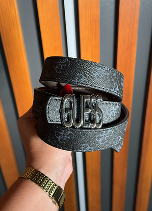 Фірмовий пояс для жінки жіночий шкіряний ремінь на 105 см від guess вузький пасок гесс з металевою пряжкою чорний no2