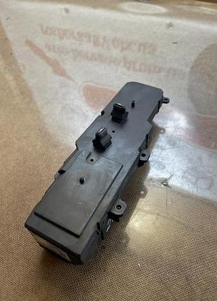 Блок кнопок склопідйомників переед правий 56042136 (ab) jeep grand cherokee zj 1996-1998 chrysler