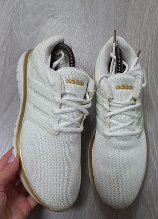 Женские кроссовки adidas