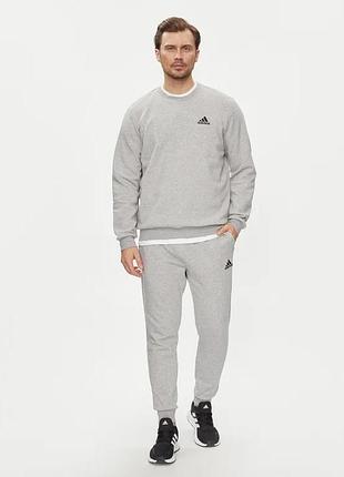 Спортивні штани essentials fleece сірий regular fit