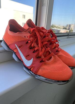 Летние женские кросовки nike 36.5(23см)
