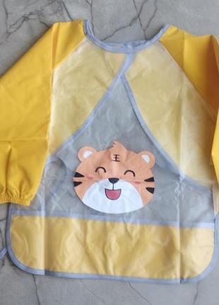 Дитячий слинявчик-нагрудник із довгими рукавами bibshirt
