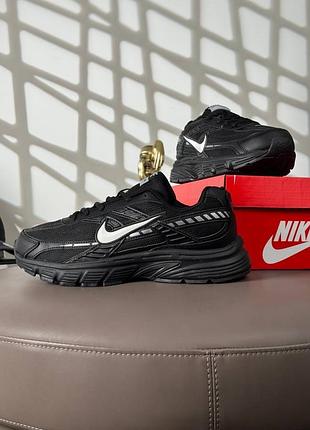 Nike initiator black