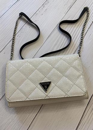 Сумочка-класична guess