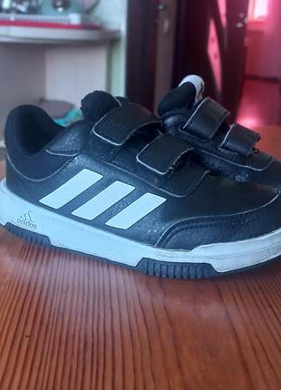 Кроссовки adidas 27