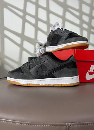 Nike sb dunk low pro dark grey black